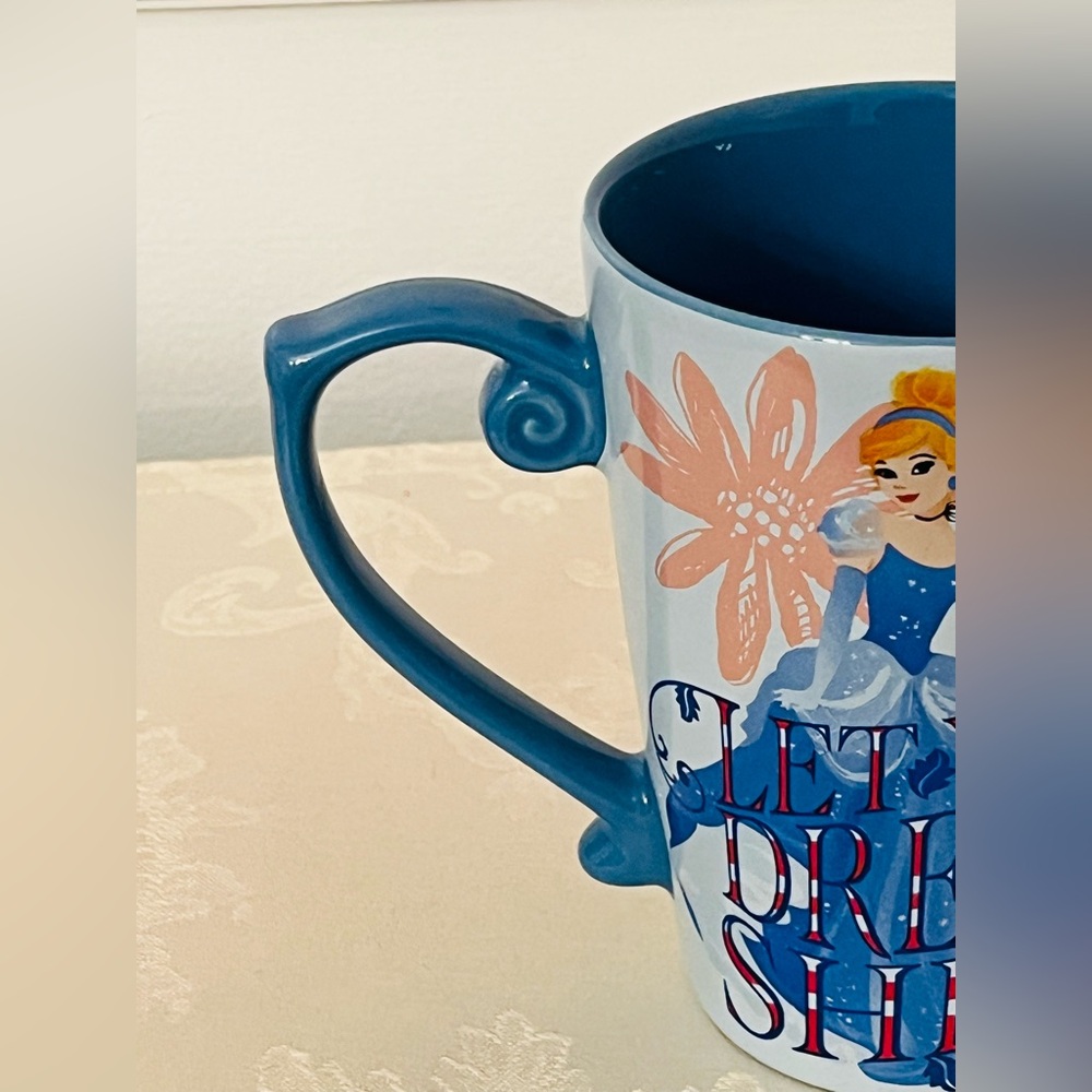 DISNEY PARKS NEW 16 oz PRINCESS CINDERELLA COFFEE MUG TEA CUP AUTHENTIC USA NEW - Picture 6 of 12